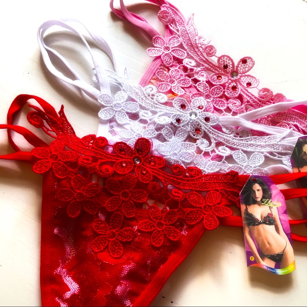NWT Set of 3 Thong Panties Red Pink White